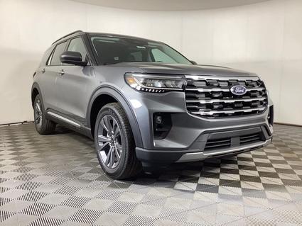 2025 Ford Explorer Grandville MI