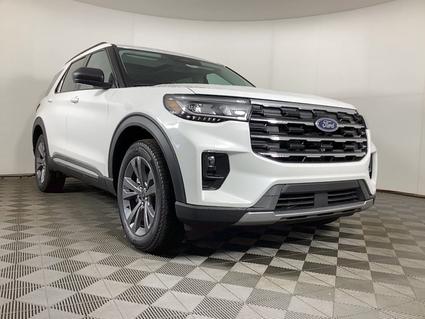 2025 Ford Explorer Grandville MI
