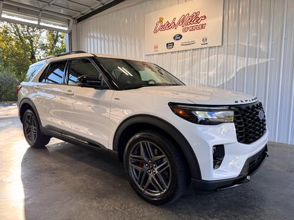 2025 Ford Explorer Ripley WV