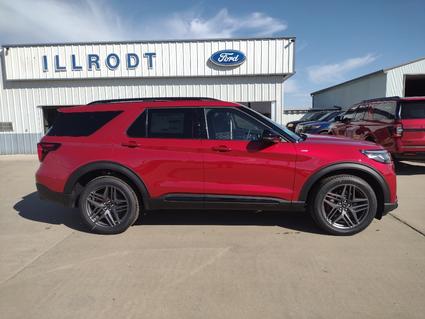 2025 Ford Explorer Chamberlain SD