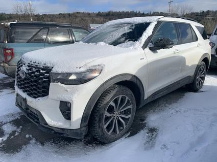 2025 Ford Explorer Cliffton Park NY