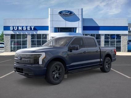 2025 Ford F-150 Lightning Waterloo IL