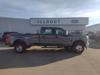 2026 Ford F-350 Chamberlain SD