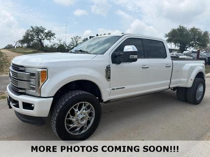2019 Ford F-350 Bandera TX