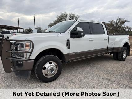 2022 Ford F-350 Bandera TX