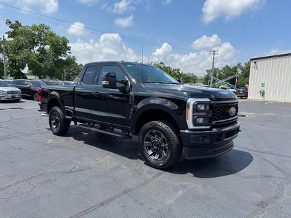 2023 Ford F-350 Centralia IL