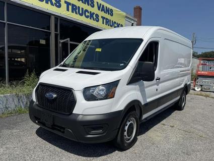 2023 Ford Transit Van Patchogue NY