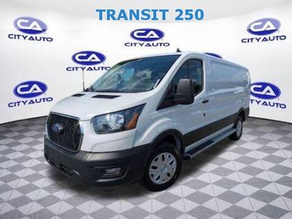 2023 Ford Transit Van Murfreesboro TN