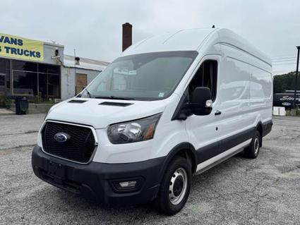 2023 Ford Transit Van Patchogue NY