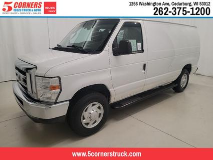 2014 Ford Econoline Cedarburg WI