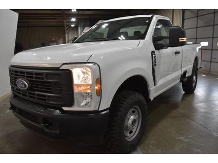 2025 Ford F-350 Manhattan KS