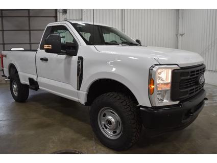 2025 Ford F-350 Manhattan KS