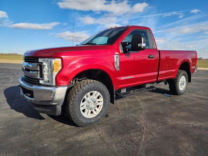 2017 Ford F-350 Watseka IL