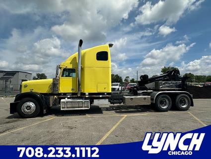2000 Freightliner Classic XL Waterford WI