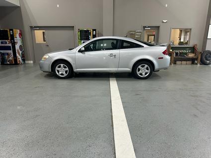 2009 Pontiac G5 Manchester IA