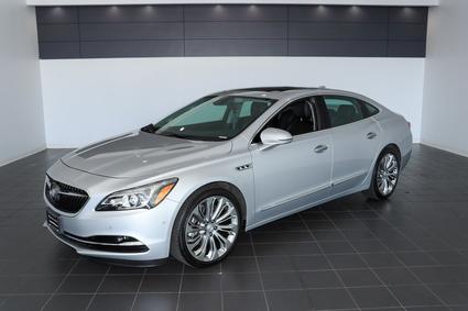 2018 Buick LaCrosse  