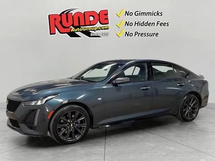 2022 Cadillac CT5 Hazel Green WI