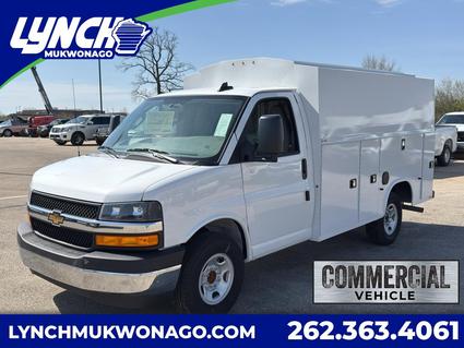 2025 Chevrolet Express Mukwonago WI