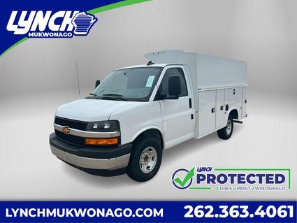 2025 Chevrolet Express Mukwonago WI
