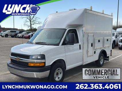 2025 Chevrolet Express Mukwonago WI