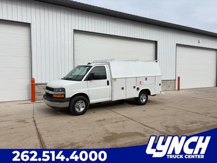 2025 Chevrolet Express Waterford WI