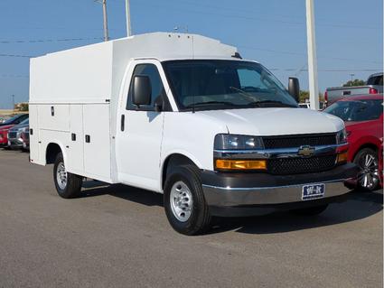 2025 Chevrolet Express Sedalia MO