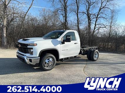 2025 Chevrolet Silverado Waterford WI
