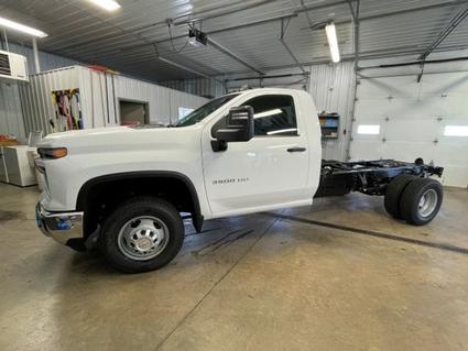 2026 Chevrolet Silverado Hazel Green WI