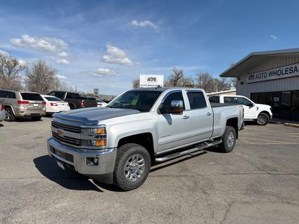 2015 Chevrolet Silverado Laurel  MT