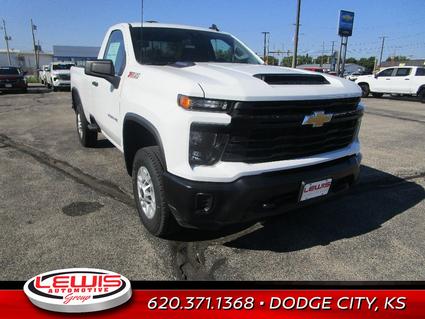 2025 Chevrolet Silverado Dodge City KS