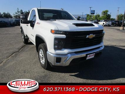 2025 Chevrolet Silverado Dodge City KS