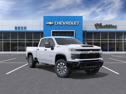 2025 Chevrolet Silverado Pierre SD