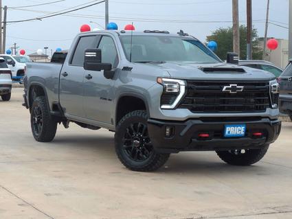 2026 Chevrolet Silverado Pleasanton TX