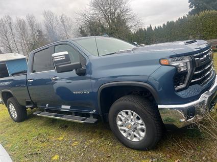 2025 Chevrolet Silverado Hubbard OR