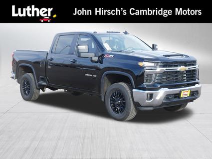 2025 Chevrolet Silverado Cambridge MN