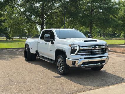 2025 Chevrolet Silverado Brandon MS