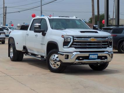 2026 Chevrolet Silverado Pleasanton TX