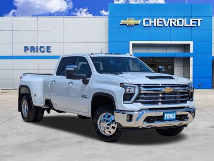 2026 Chevrolet Silverado Pleasanton TX