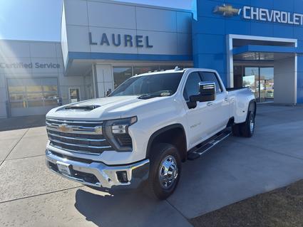 2026 Chevrolet Silverado Laurel MT