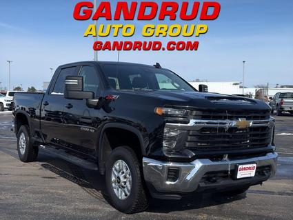 2024 Chevrolet Silverado Green Bay WI