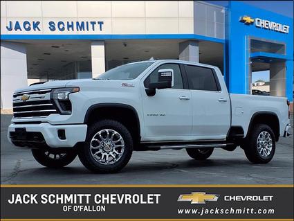 2024 Chevrolet Silverado O'Fallon IL