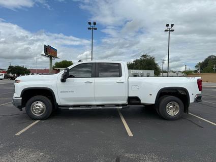 2024 Chevrolet Silverado Pleasanton TX
