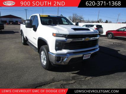2025 Chevrolet Silverado Dodge City KS