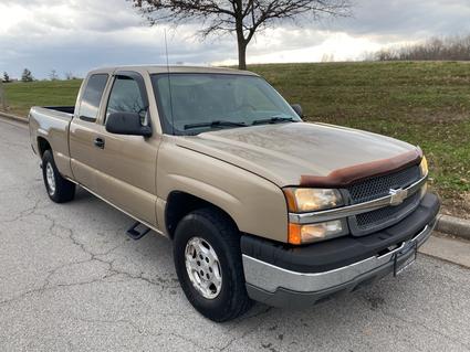 2004 Chevrolet Silverado Carbondale IL