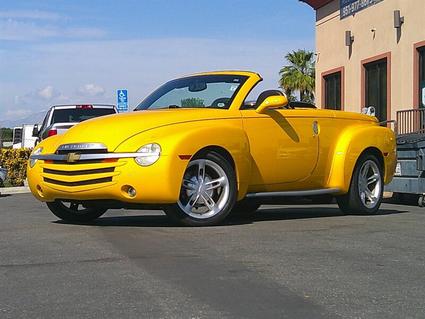 2004 Chevrolet SSR Riverside CA