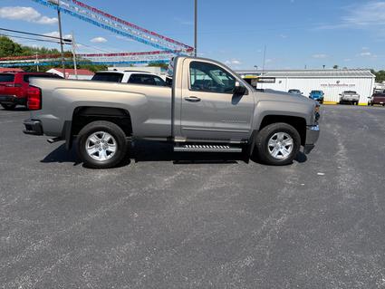 2017 Chevrolet Silverado Fairfield IL