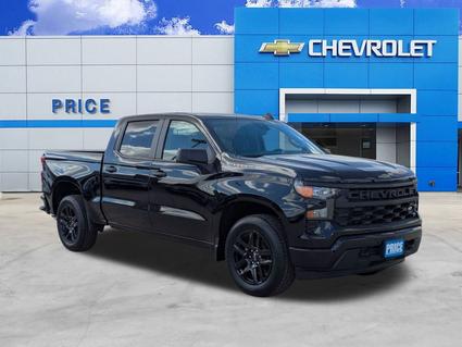 2026 Chevrolet Silverado Pleasanton TX