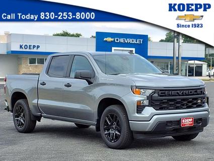 2025 Chevrolet Silverado La Vernia TX