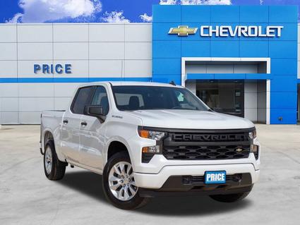 2026 Chevrolet Silverado Pleasanton TX