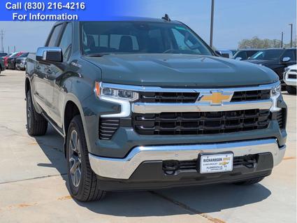 2025 Chevrolet Silverado Floresville TX
